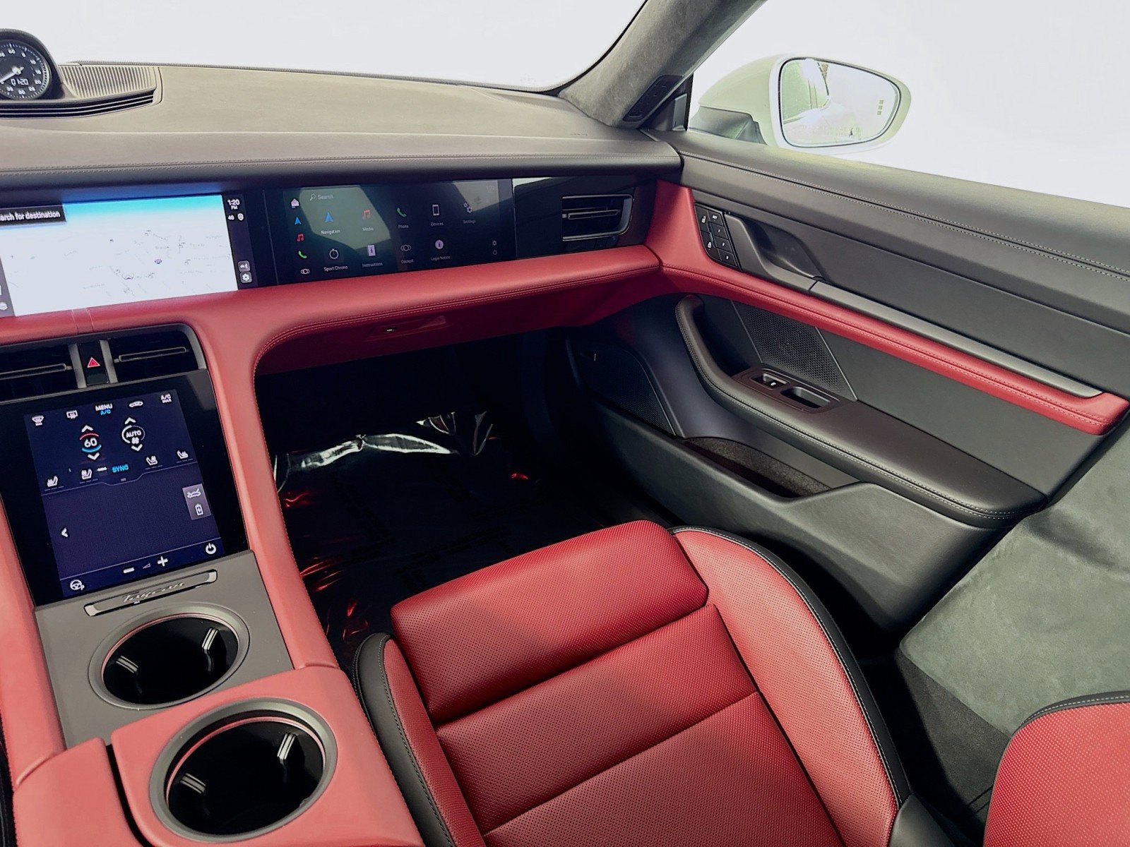 2025 Porsche Taycan S - Photo 21