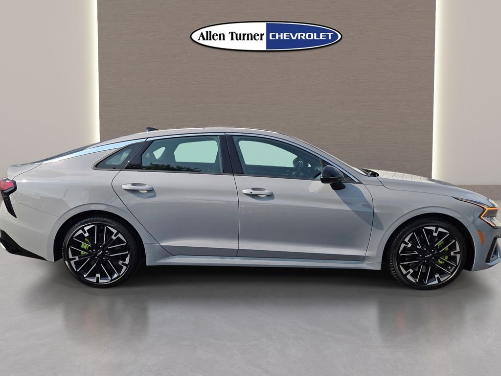 Used 2025 Gray Kia GT image 5