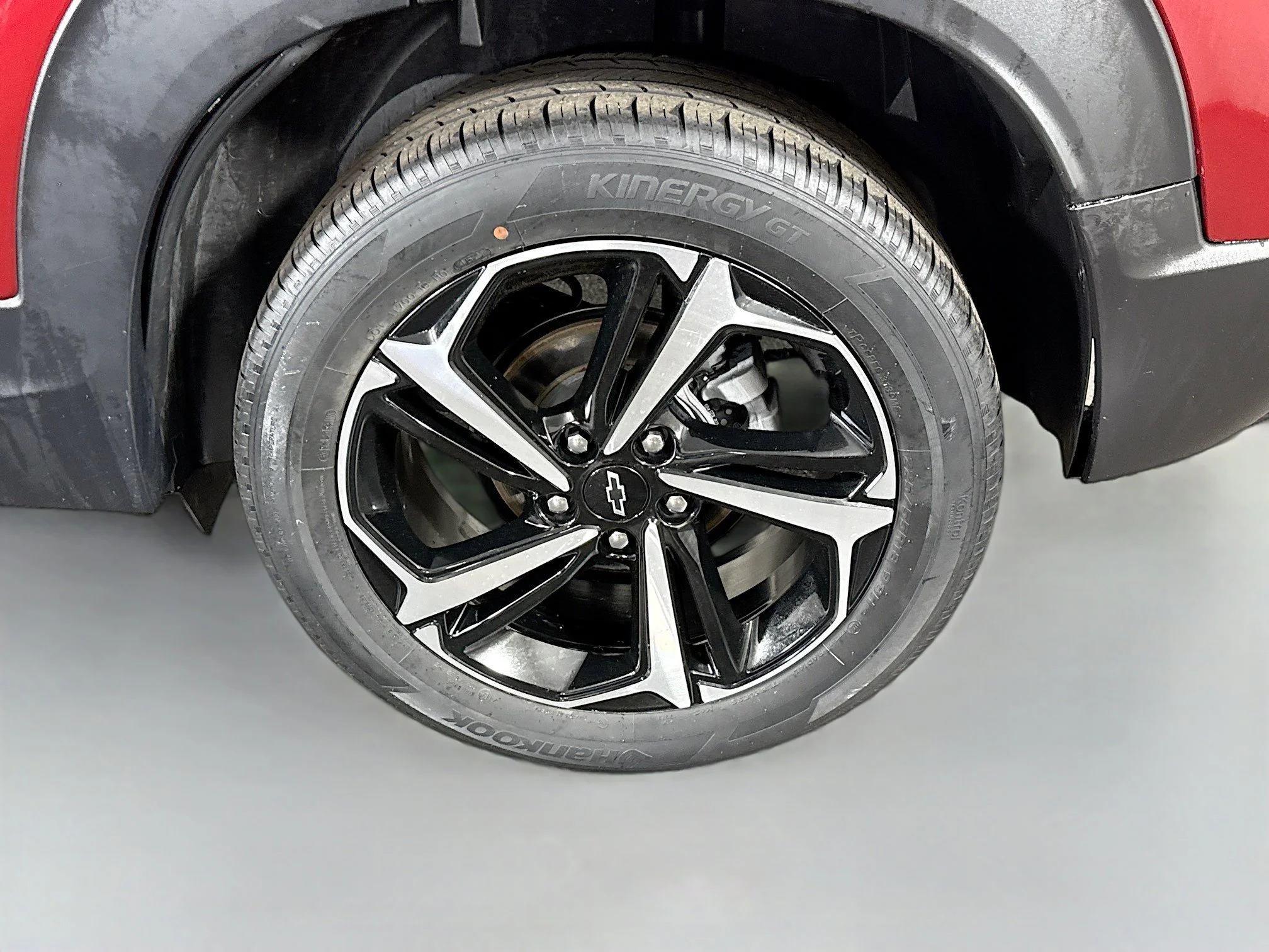 Used 2023 Crimson Metallic Chevrolet RS image 33