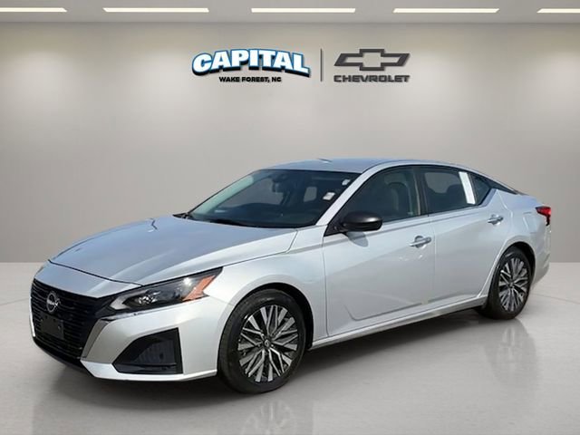 2024 Nissan Altima SV