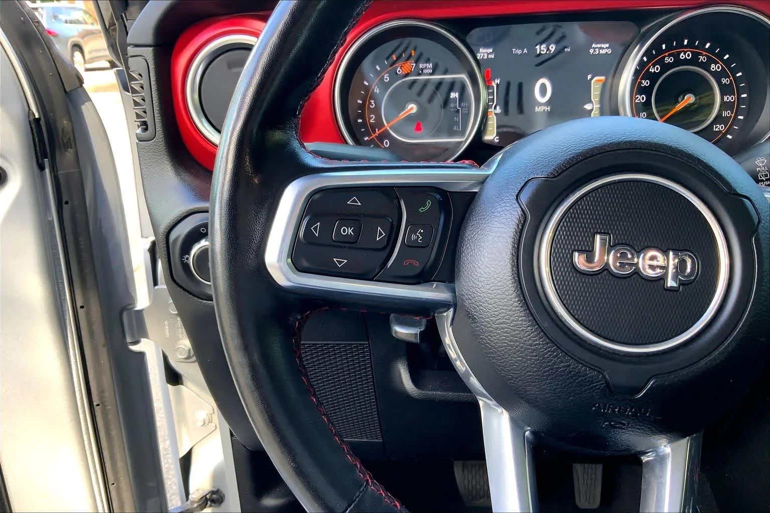 Used 2023 Silver Zynith Clearcoat Jeep Rubicon image 22