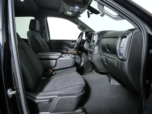 Used 2019 Black Chevrolet LT image 13