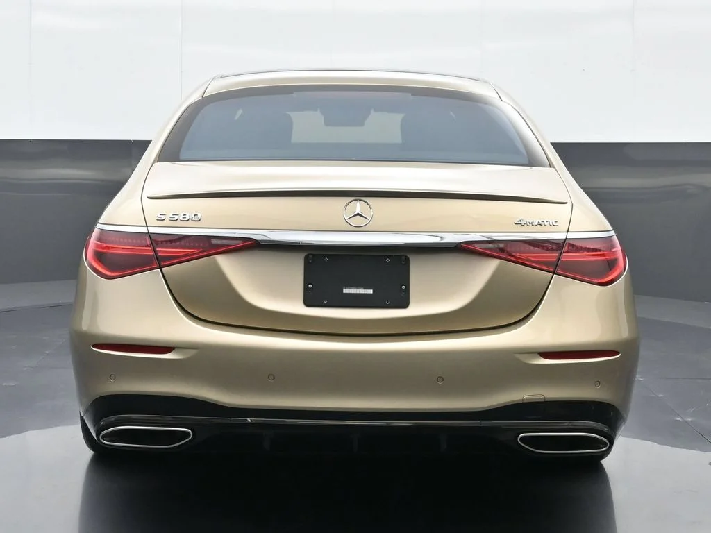 Used 2023 Gold Mercedes-Benz S 580 image 16