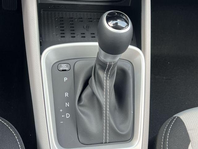 New 2026 White Hyundai SEL image 18