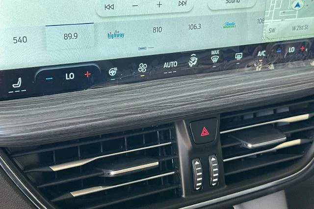 2024 Ford Escape Platinum - Photo 43