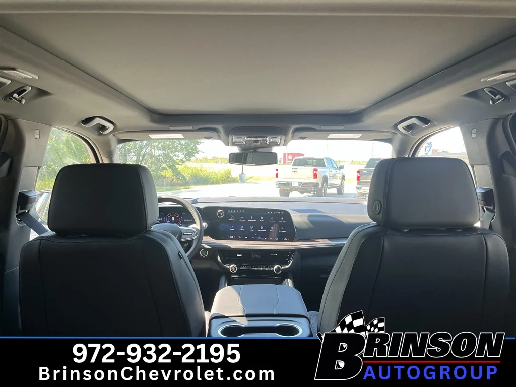 New 2026 Summit White Chevrolet LT image 15