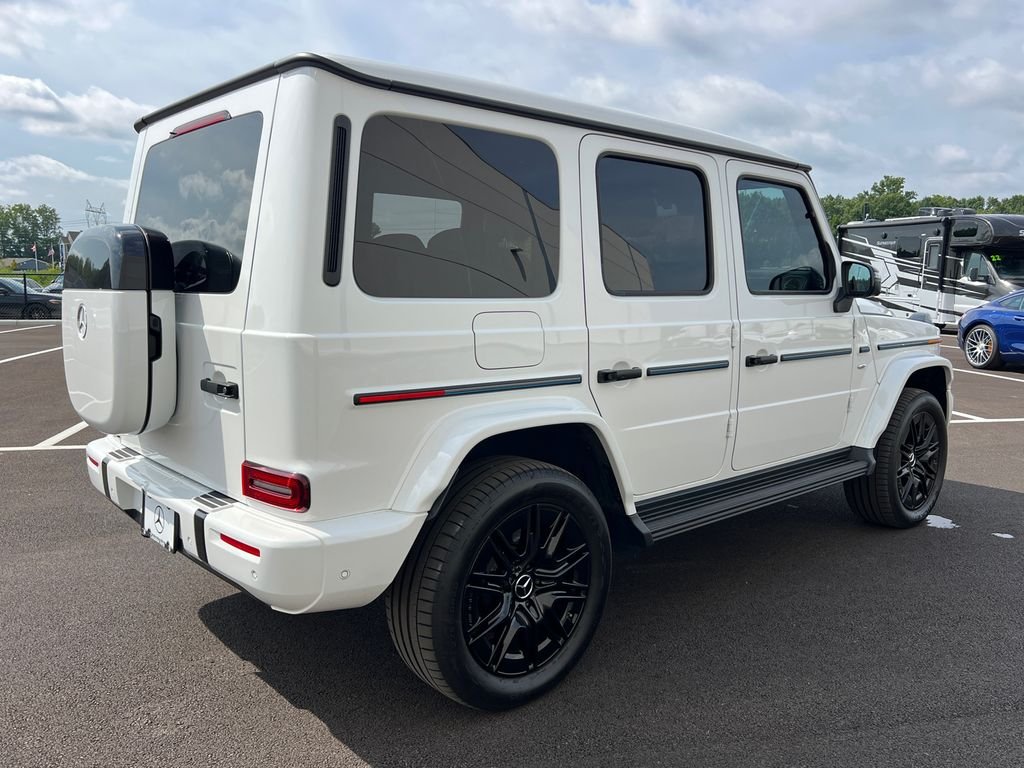 Certified Used 2025 White Mercedes-Benz G 580 image 8
