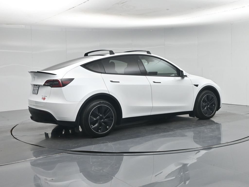 Used 2023 White Tesla Long Range image 24