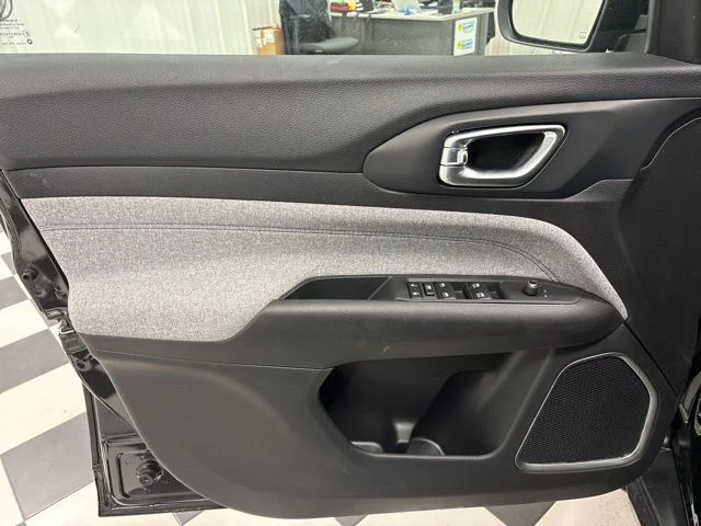 New 2026 Black Jeep Latitude image 11