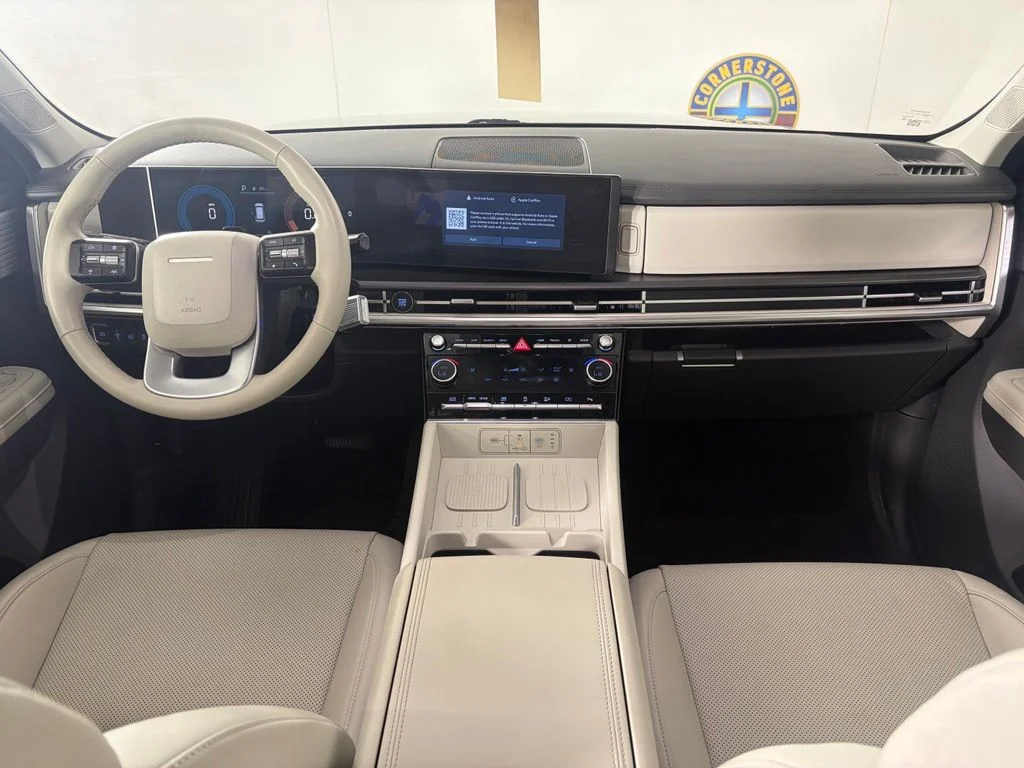 Used 2026 Gray Hyundai SEL image 5