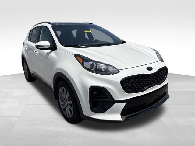 Certified Used 2022 Snow White Pearl Kia Nightfall image 1