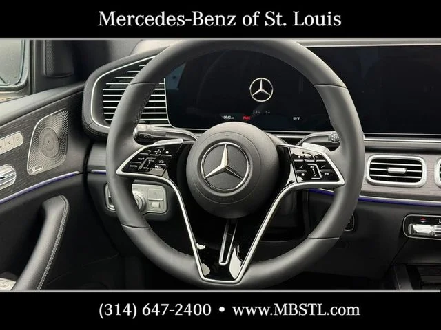 New 2026 MANUFAKTUR Moonlight White Metallic Mercedes-Benz GLE 450 image 10