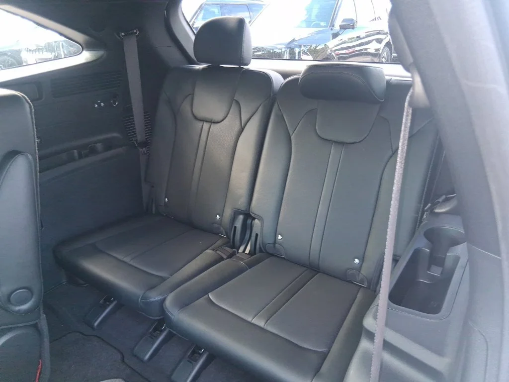 Used 2026 White Kia X-Line SX Prestige image 17