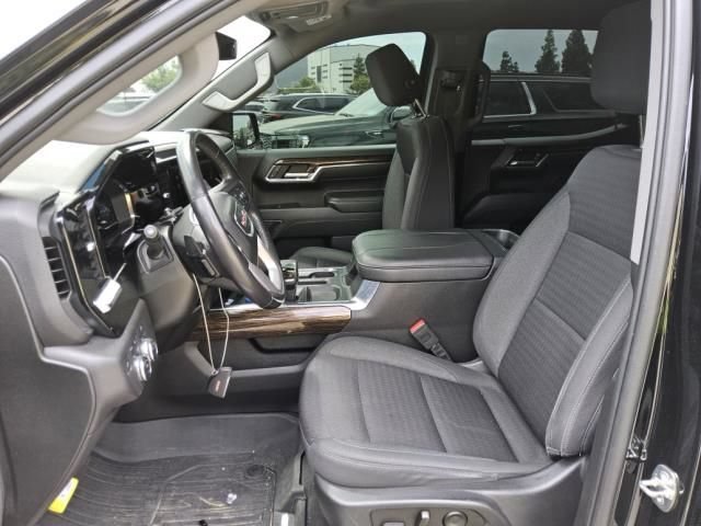 Used 2023 ONYX BLACK GMC Elevation image 8