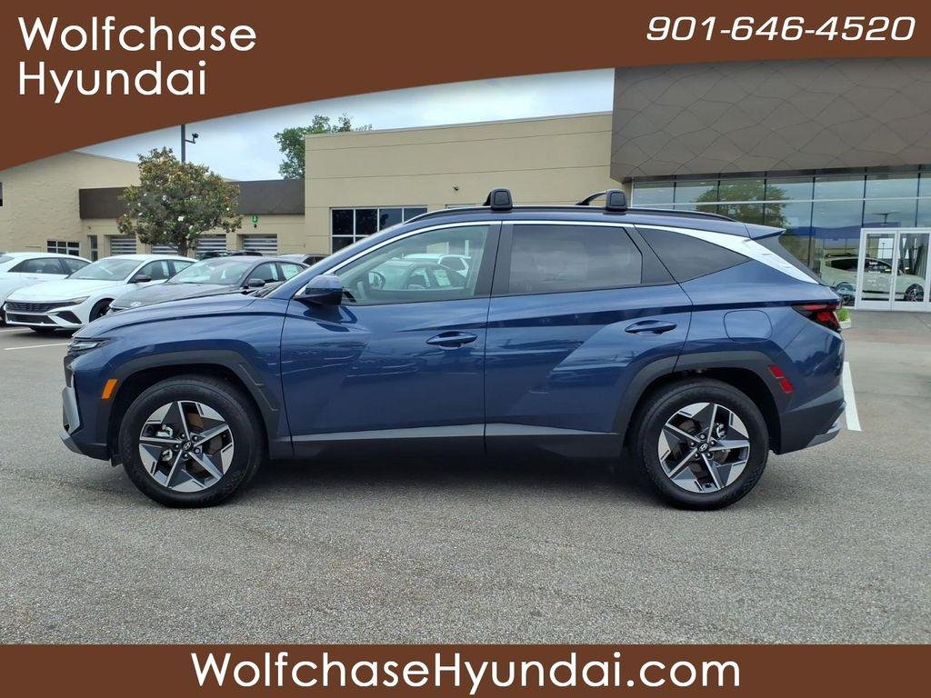 New 2026 Blue Hyundai SEL FWD image 2