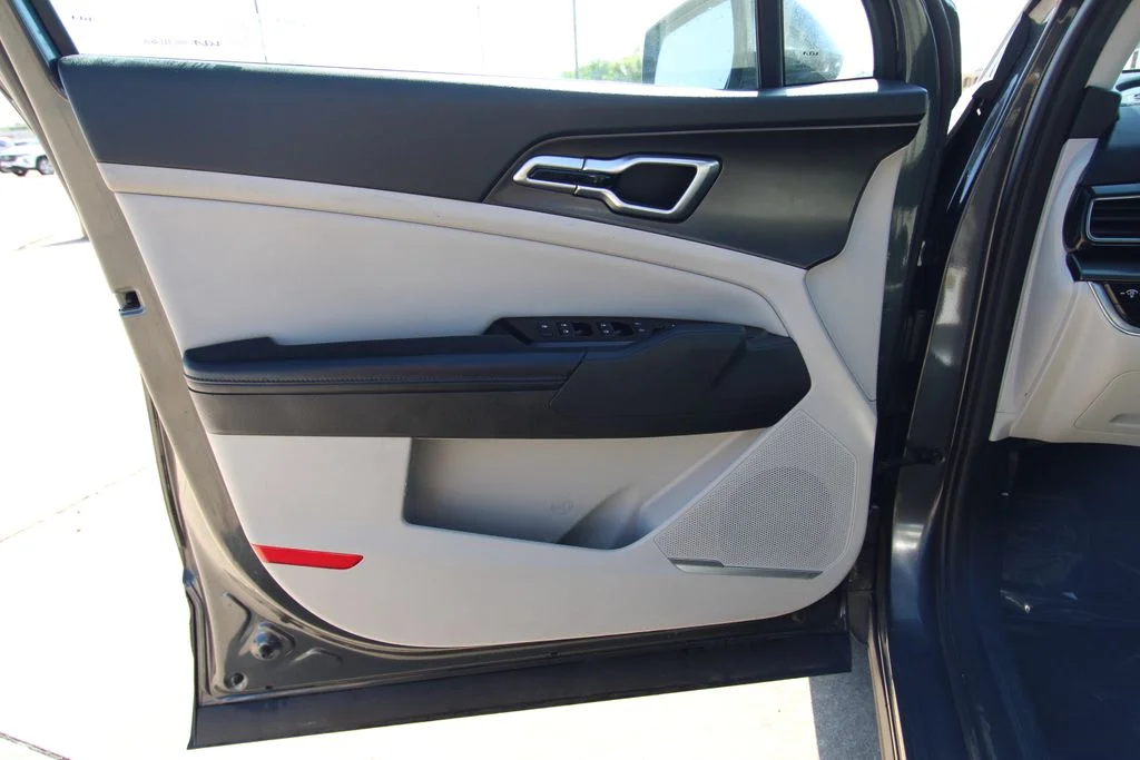 Used 2023 Gray Kia EX image 39