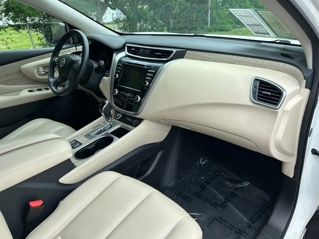Used 2022 Pearl White Tri-Coat Nissan SV image 42