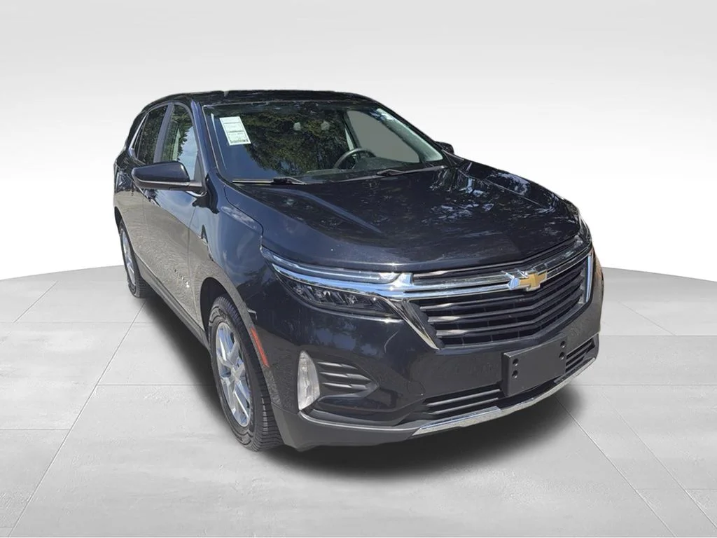 Used 2023 Black Chevrolet LT image 9