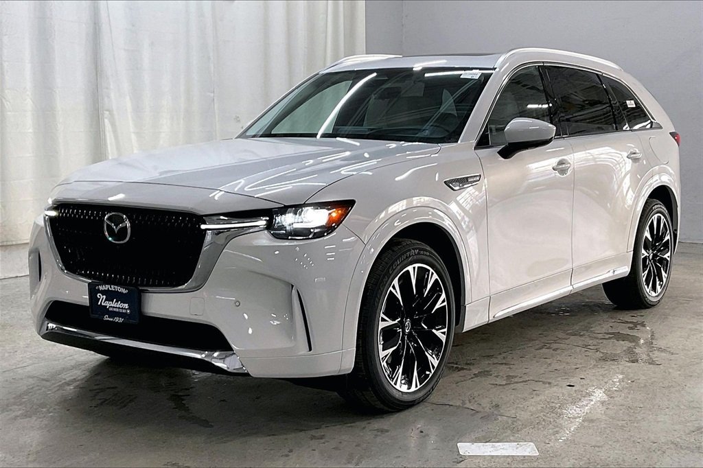 2026 MAZDA CX-90 - Image 1