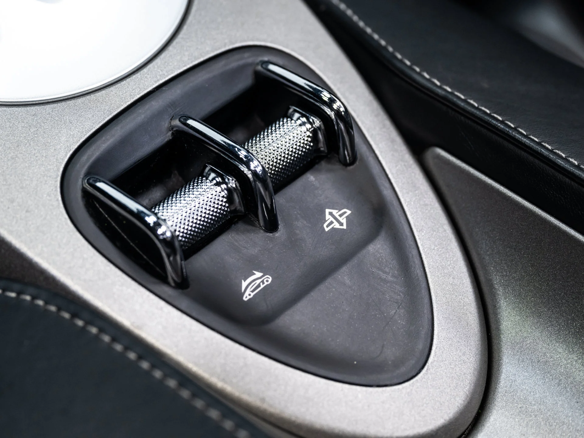 Used 2011 Grigio Thalasso Metallic Lamborghini LP560-4 image 59