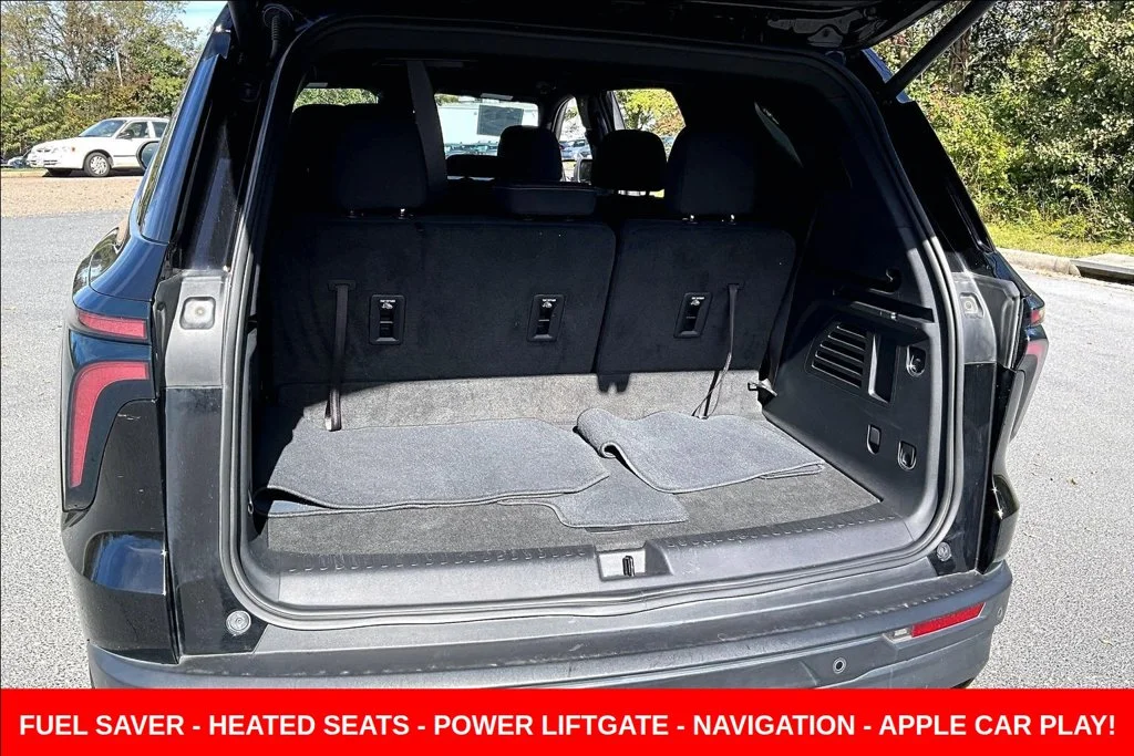 Used 2024 Black Chevrolet LS image 27