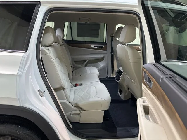 2026 Volkswagen Atlas SE w/Tech - Photo 35