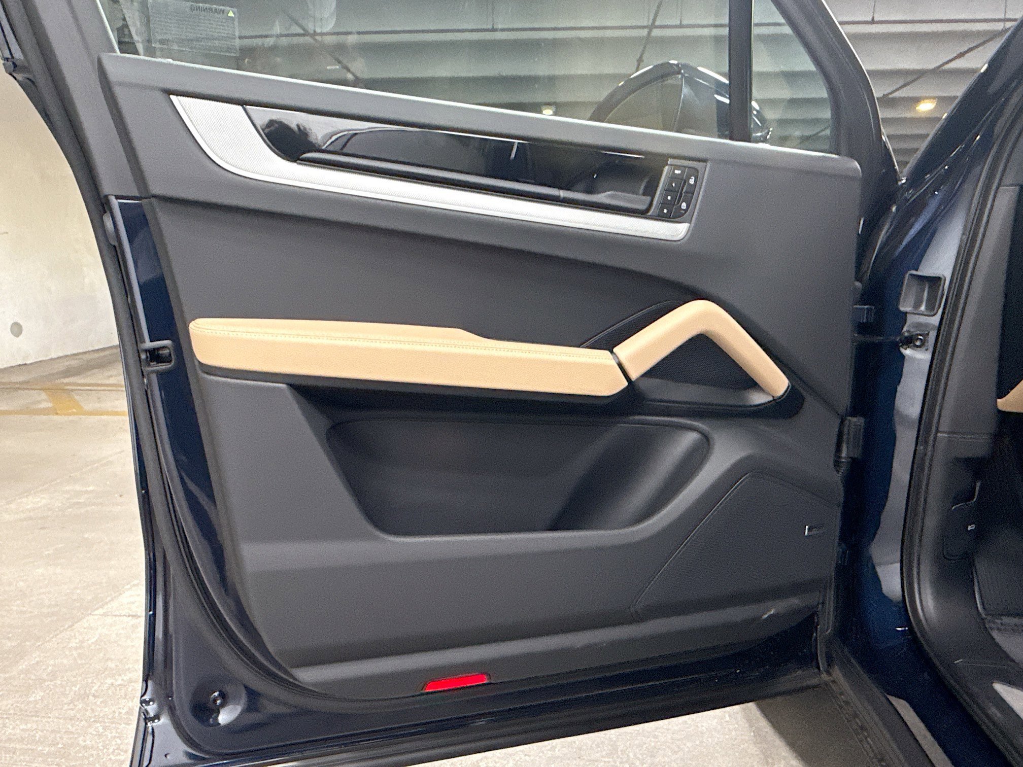 New 2026 Algarve Blue Metallic Porsche  image 23