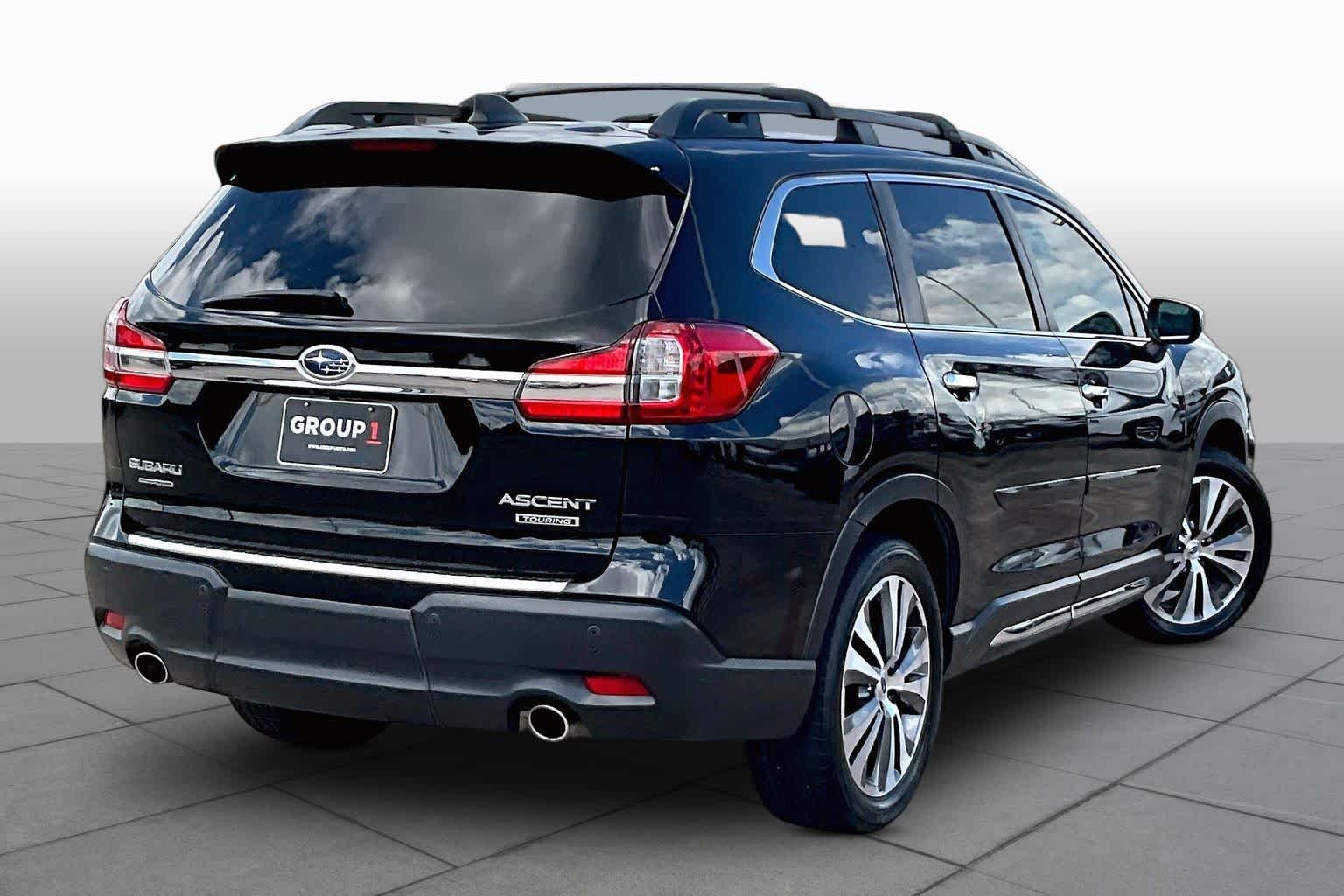 Used 2022 Crystal Black Silica Subaru Touring image 13