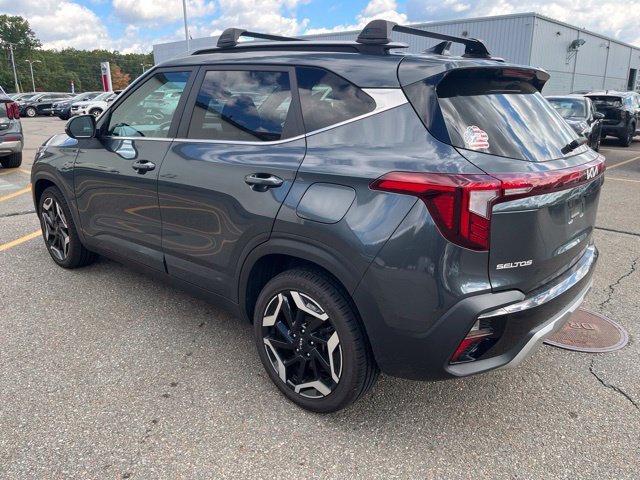 Used 2024 Gray Kia SX image 5