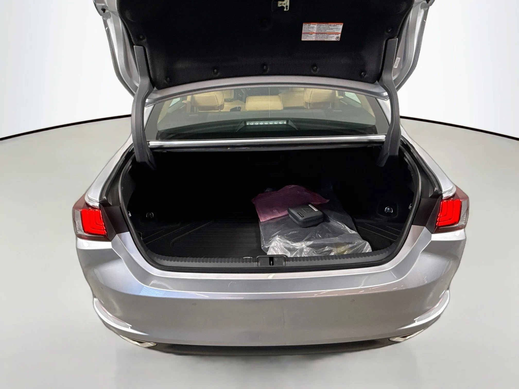 Certified Used 2025 IRIDIUM Lexus 350 image 24
