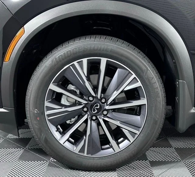 2026 INFINITI QX60 LUXE - Photo 12