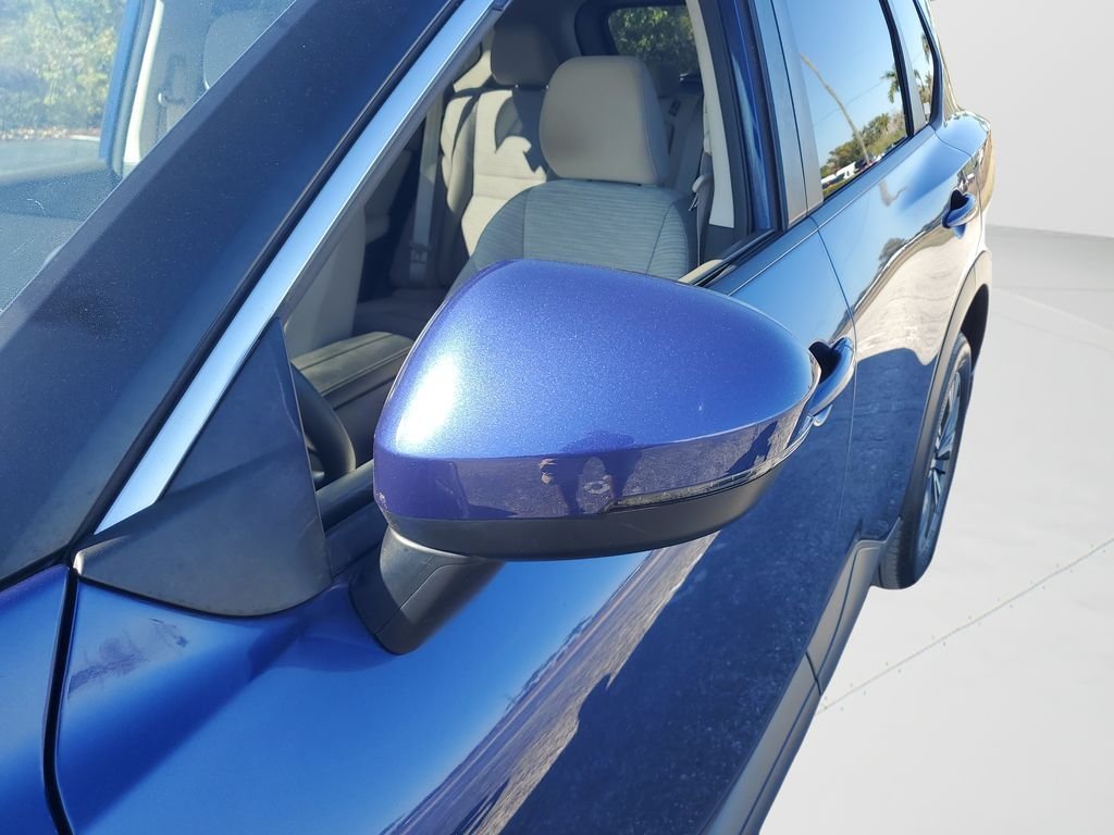 2022 Nissan Rogue SV - Photo 14