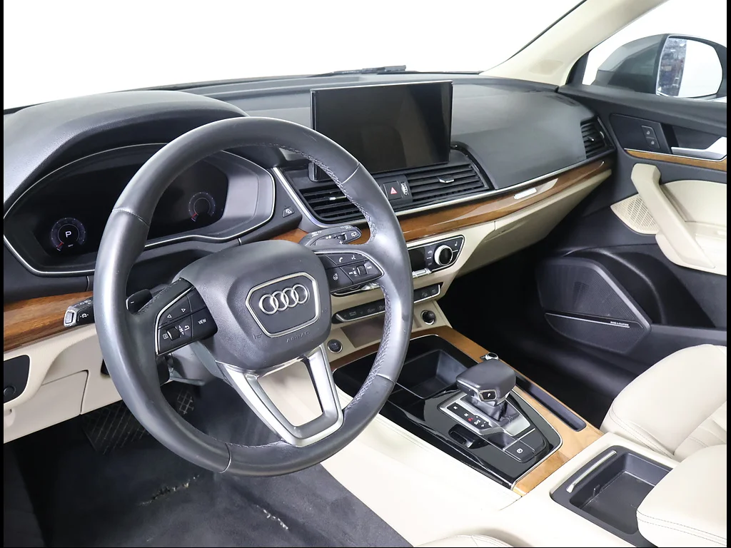 Used 2022 Daytona Gray Pearl Effect Audi 2.0T quattro Premium Plus S line image 6