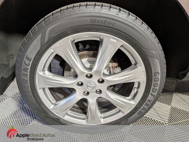 Used 2013 Brown Nissan LE image 59