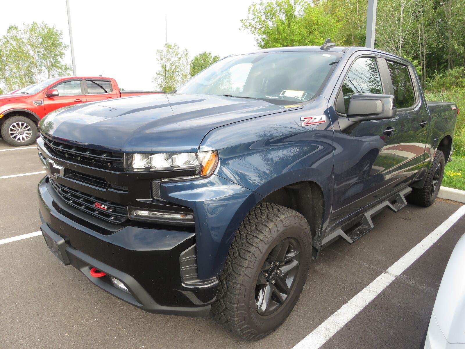 Used 2021 Northsky Blue Metallic Chevrolet LT Trail Boss image 12