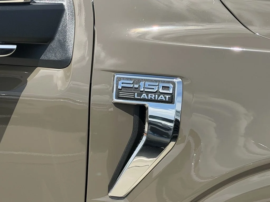 New 2026 Gray Ford Lariat image 10