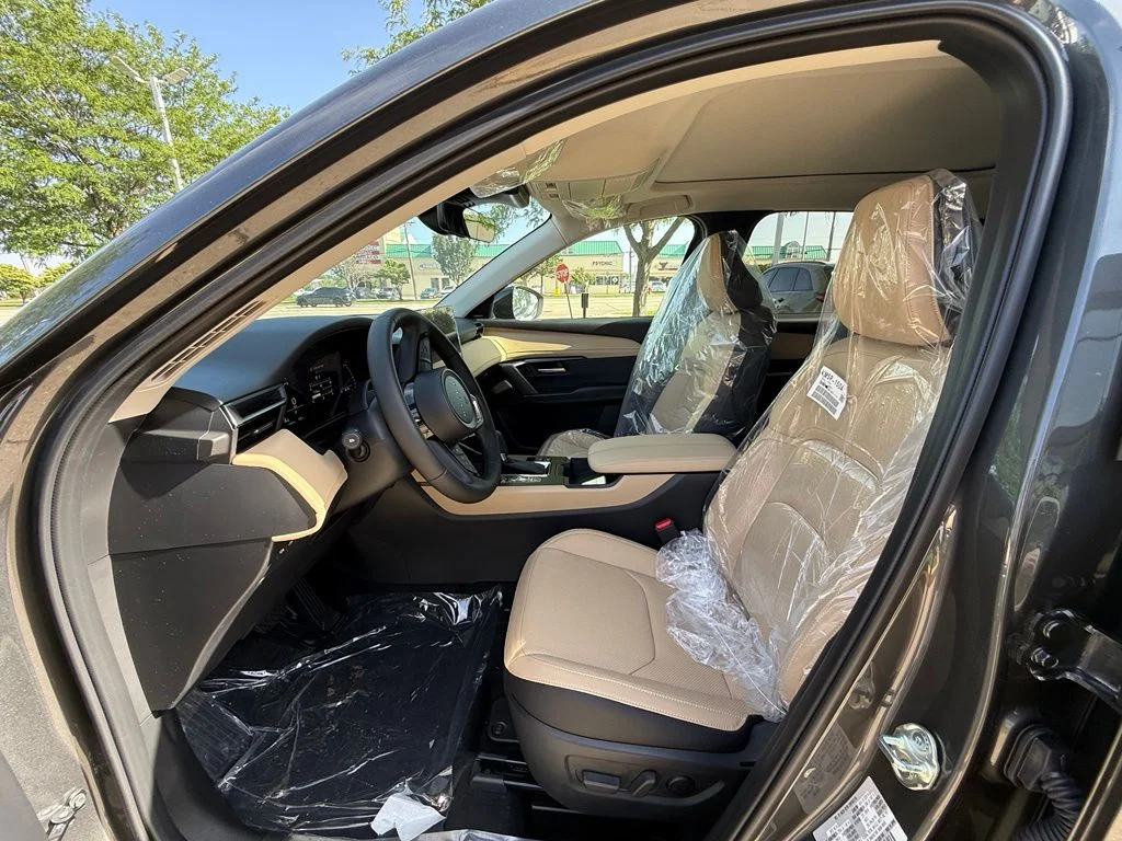 New 2026 Machine Gray Metallic Mazda 2.5 S Premium Plus AWD image 11