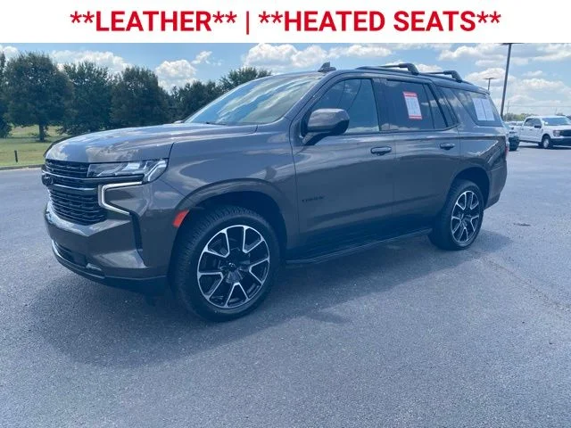 Used 2021  Chevrolet RST image 3