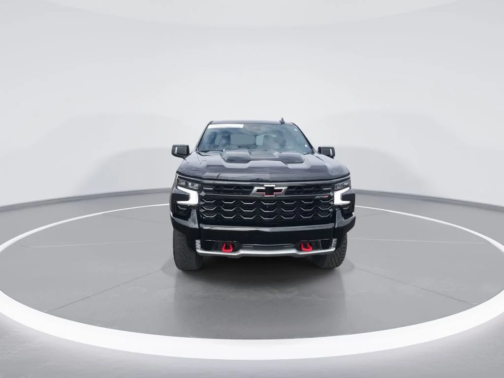 Used 2023 Gray Chevrolet ZR2 image 3