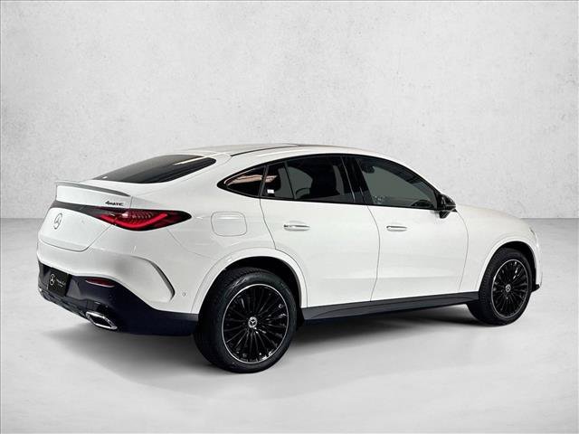 New 2026 Polar White Mercedes-Benz GLC 300 image 35