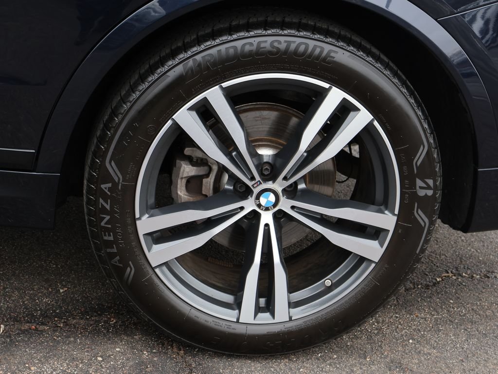 Used 2023 Carbon Black Metallic BMW xDrive40i image 44