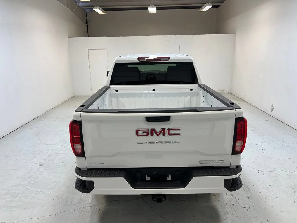 New 2026 Summit White GMC Elevation image 3