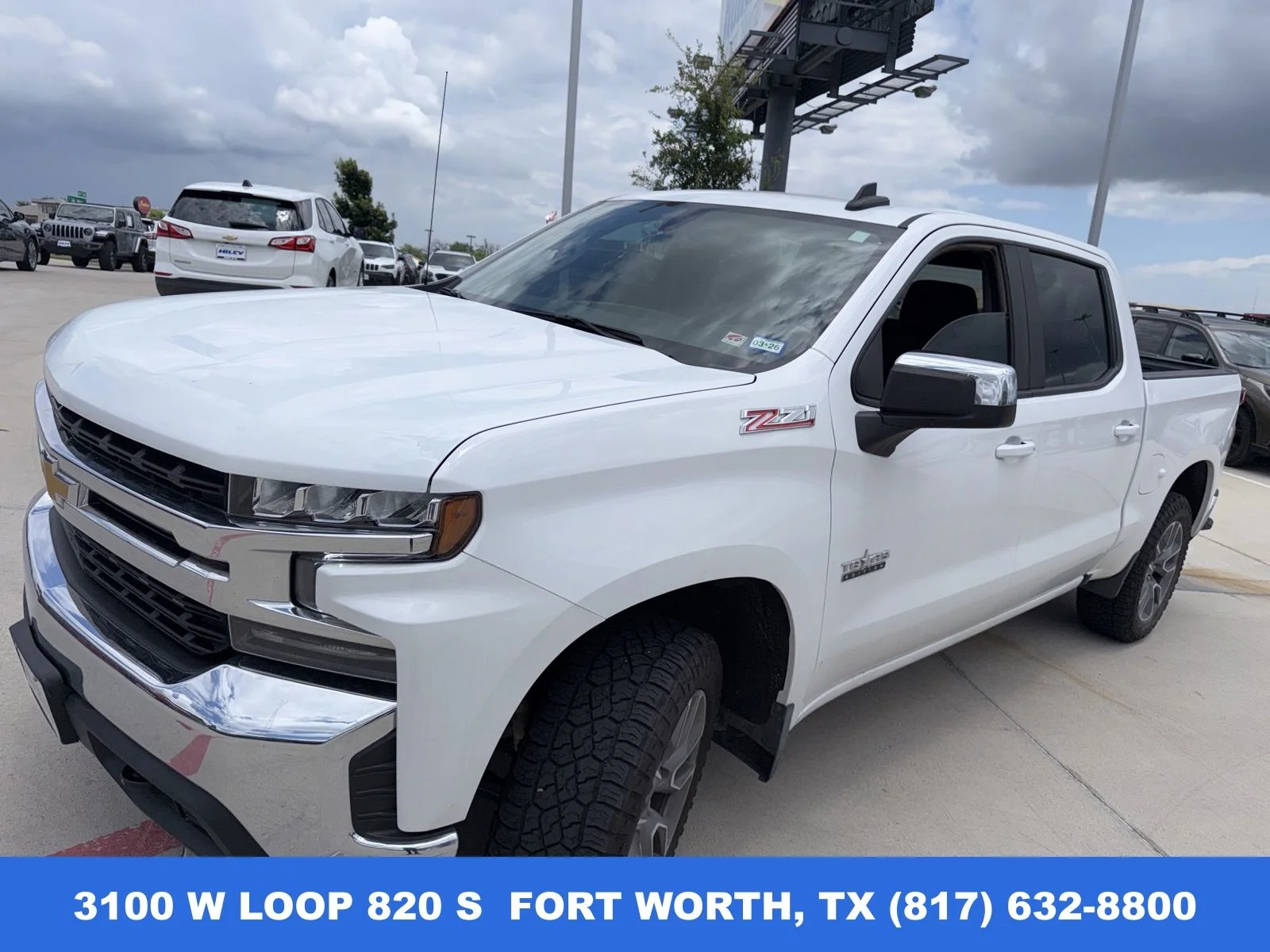2021 Chevrolet Silverado 1500 LT 4X4 Crew Cab Short Box's photo