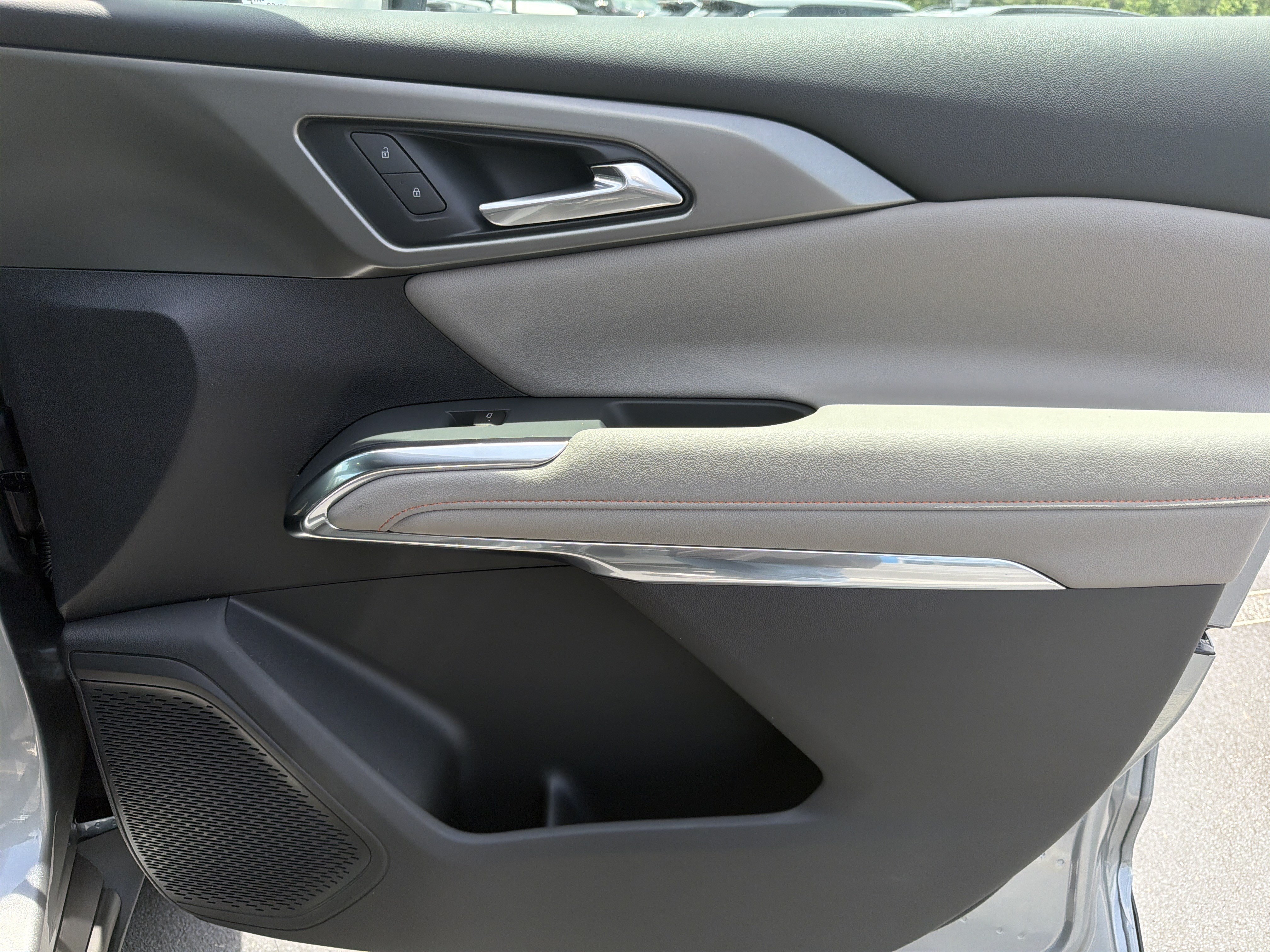 2026 Chevrolet Traverse LT - Photo 14