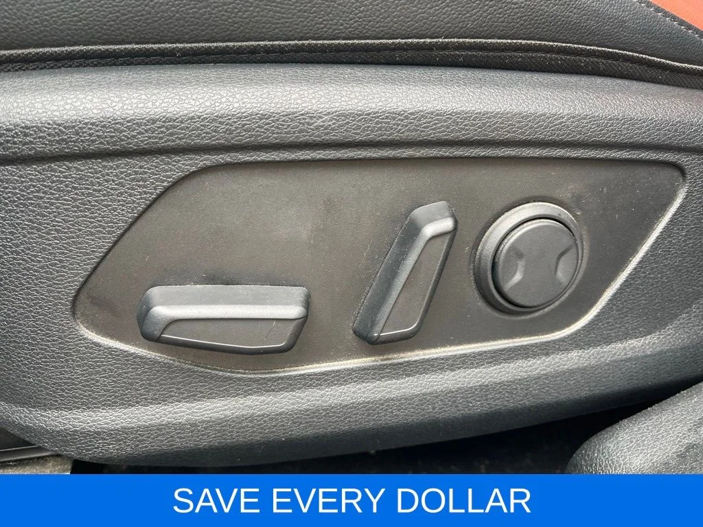 Used 2024 Black Kia SX image 20