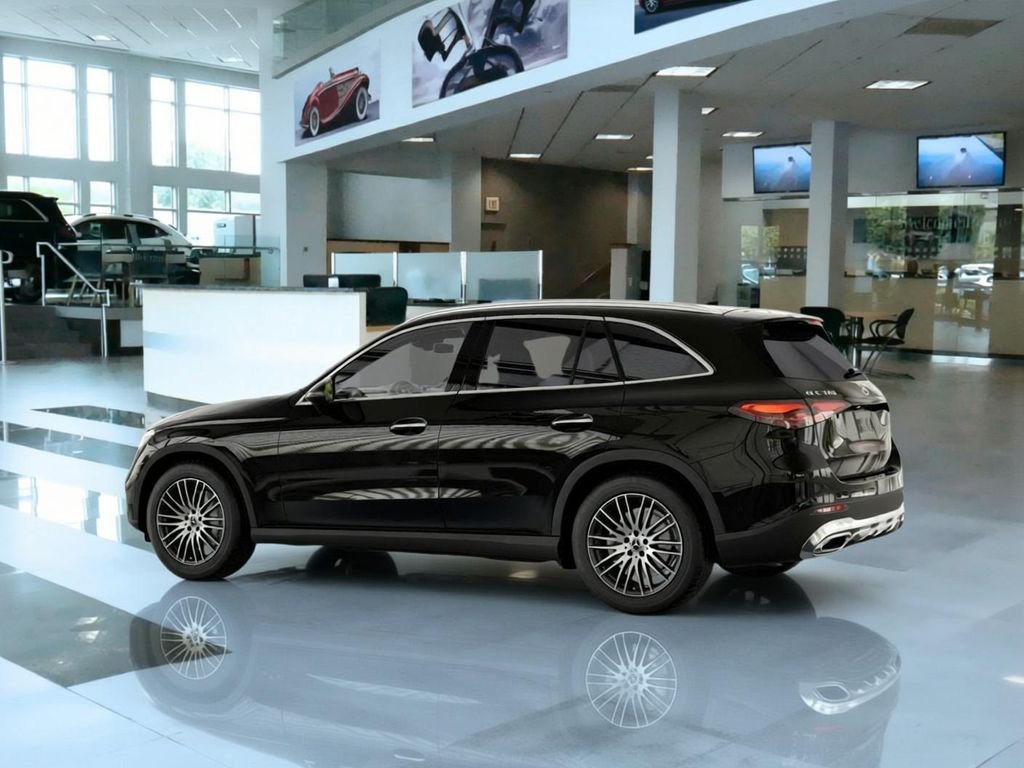 New 2026 Black Mercedes-Benz GLC 300 image 30
