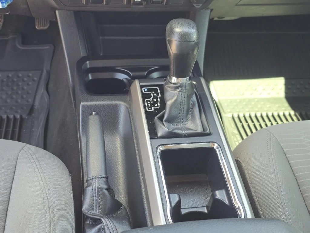 Used 2019 Midnight Black Toyota SR image 20