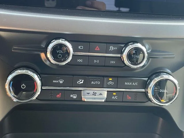 New 2026 White Ford XLT image 21