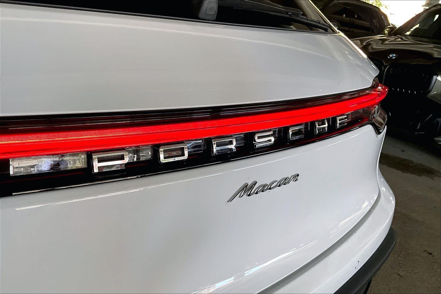 Used 2024 White Porsche T image 30