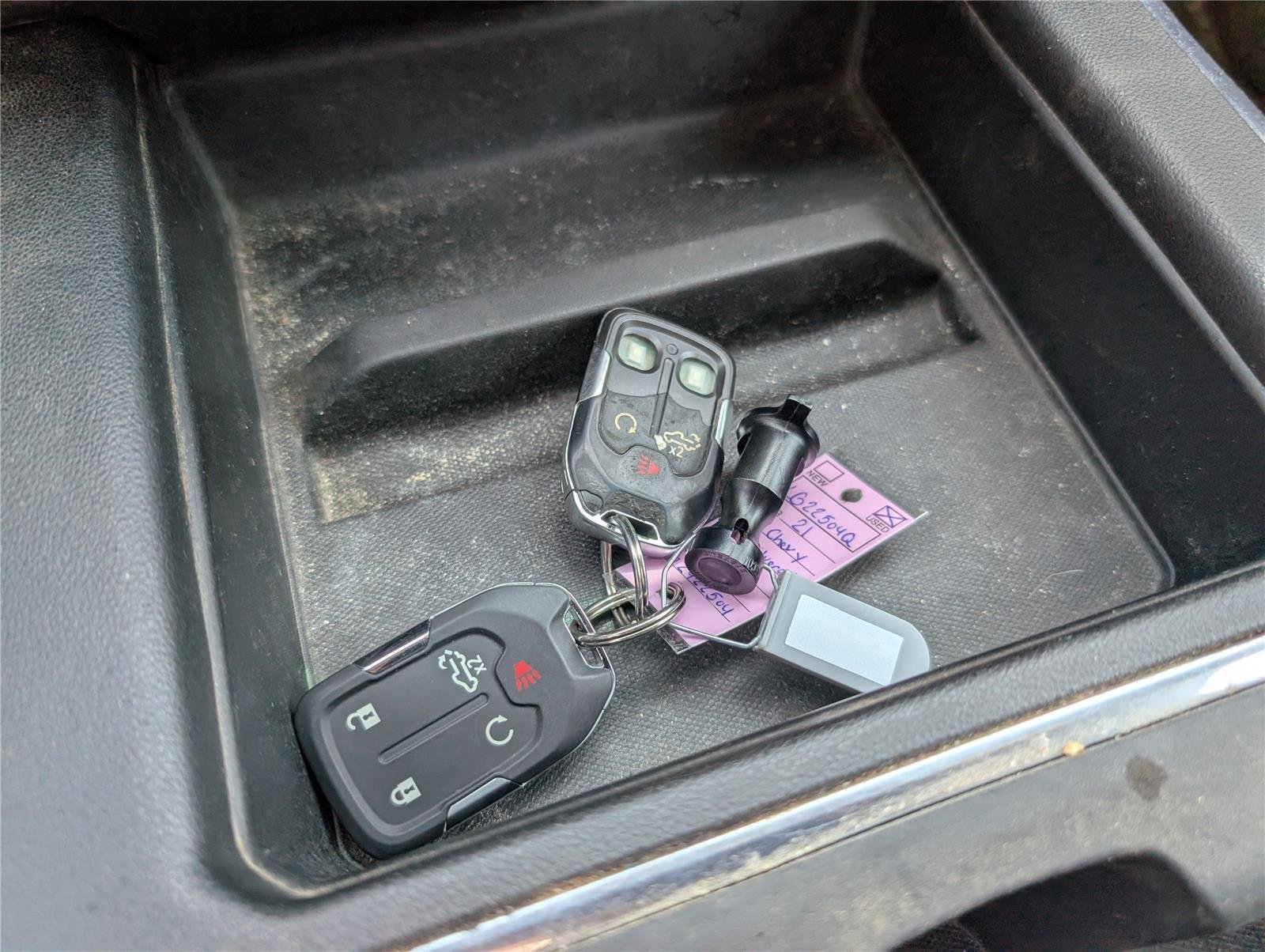 Used 2021 SATIN STEEL METALLIC Chevrolet LT Trail Boss image 21